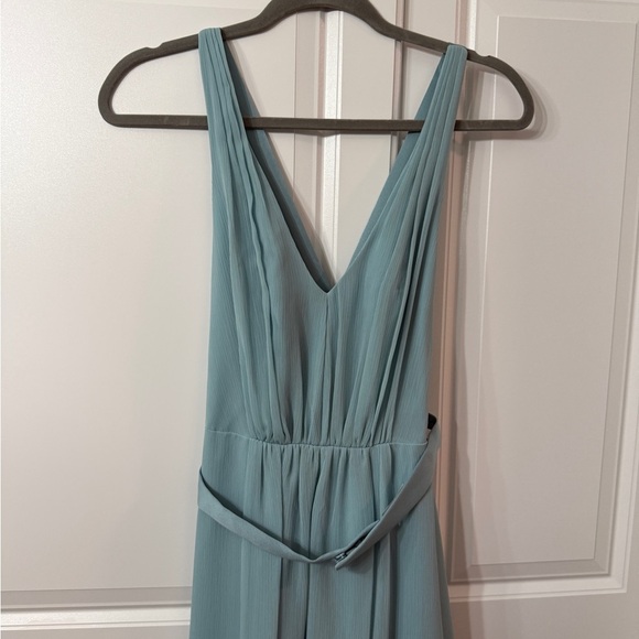 White by Vera Wang Mist Blue Sleeveless Long V Neck Chiffon Dress Size 0 NWT - Picture 3 of 7